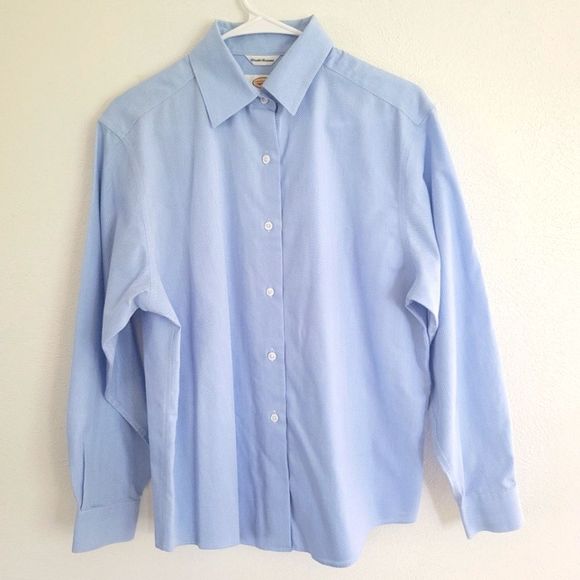 Talbots Blue Womans Button Up Shirt Size 10 - Picture 2 of 6